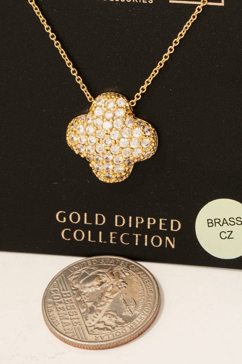 Clover Pendant Necklace