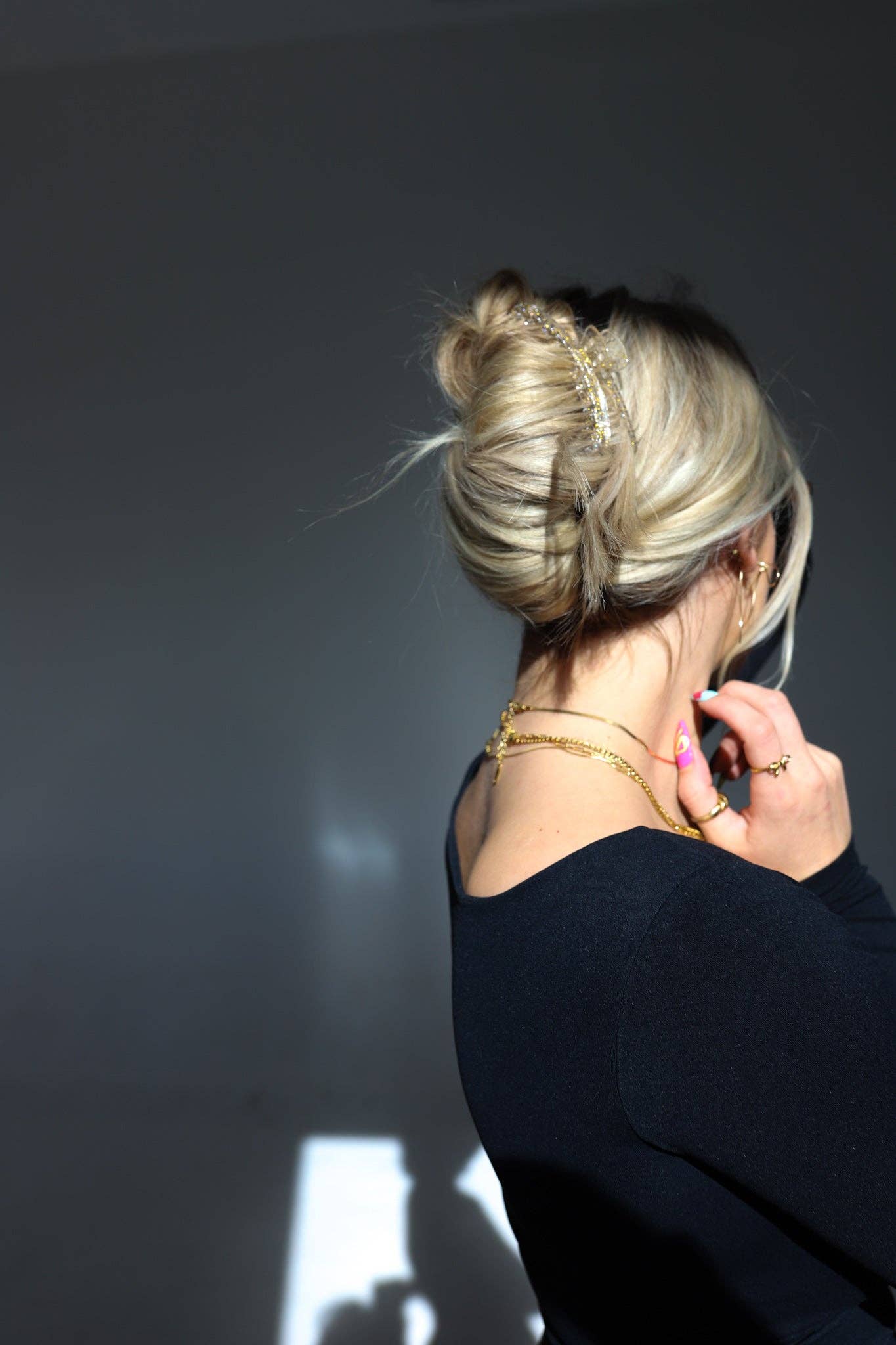 KAXI Matte Midi Hold Everything Claw