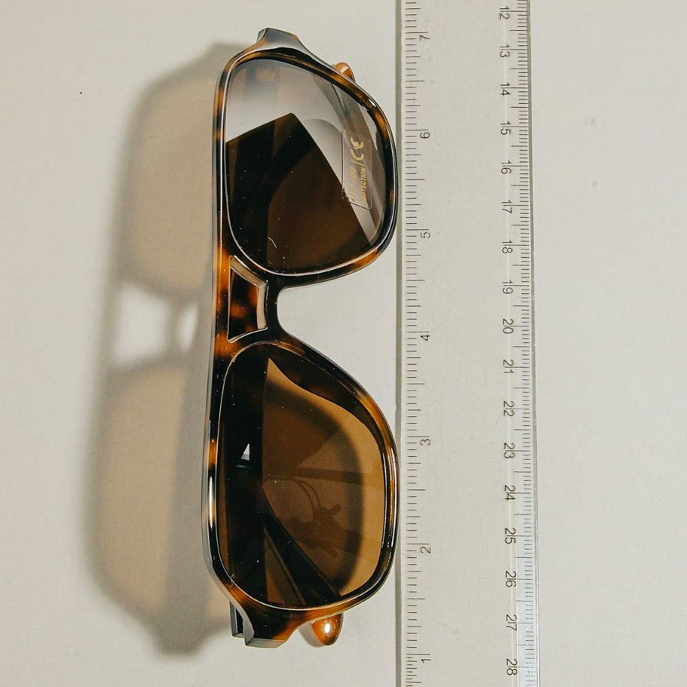 Modern Aviator Frame Sunglasses
