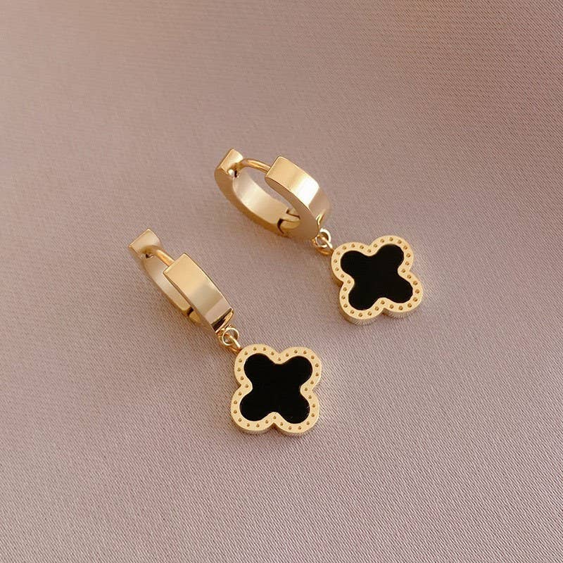 Clover Waterproof Hoops