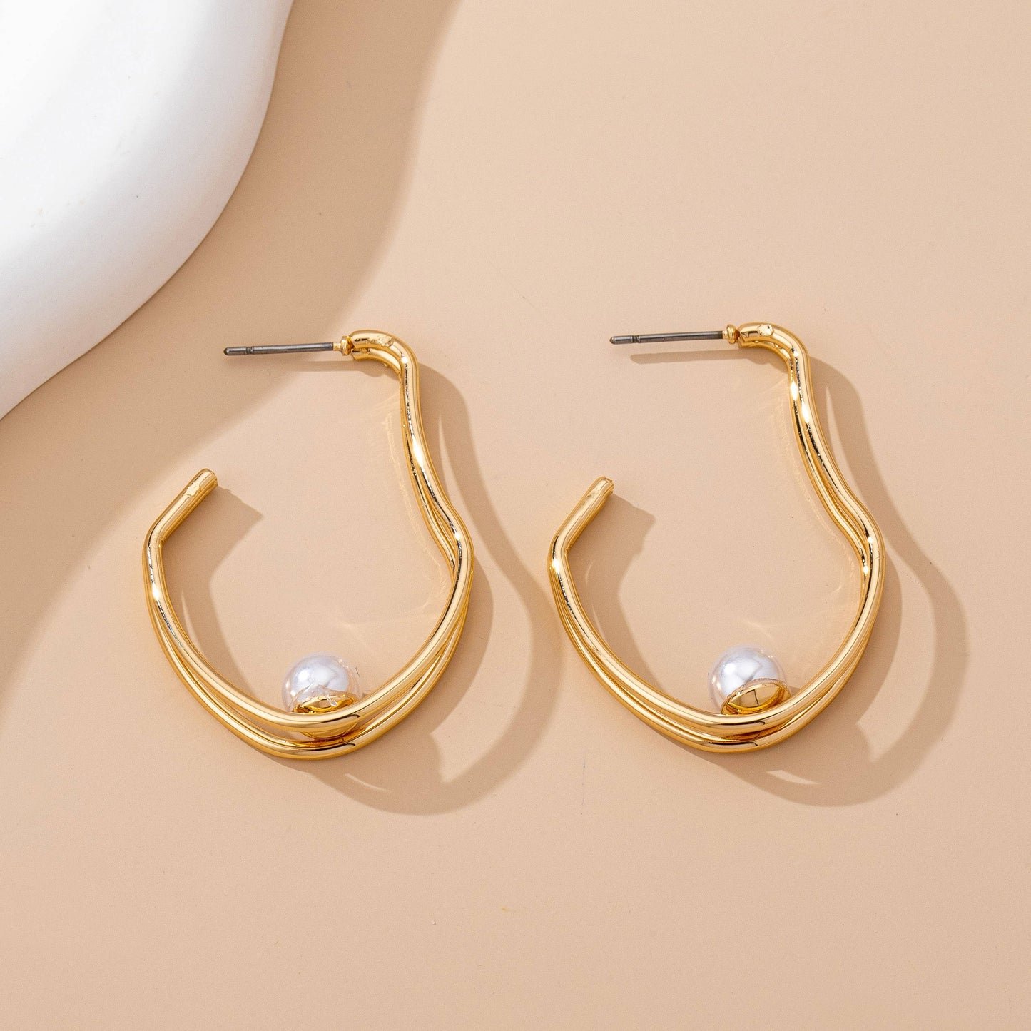 Pearl Tide Wave Earrings