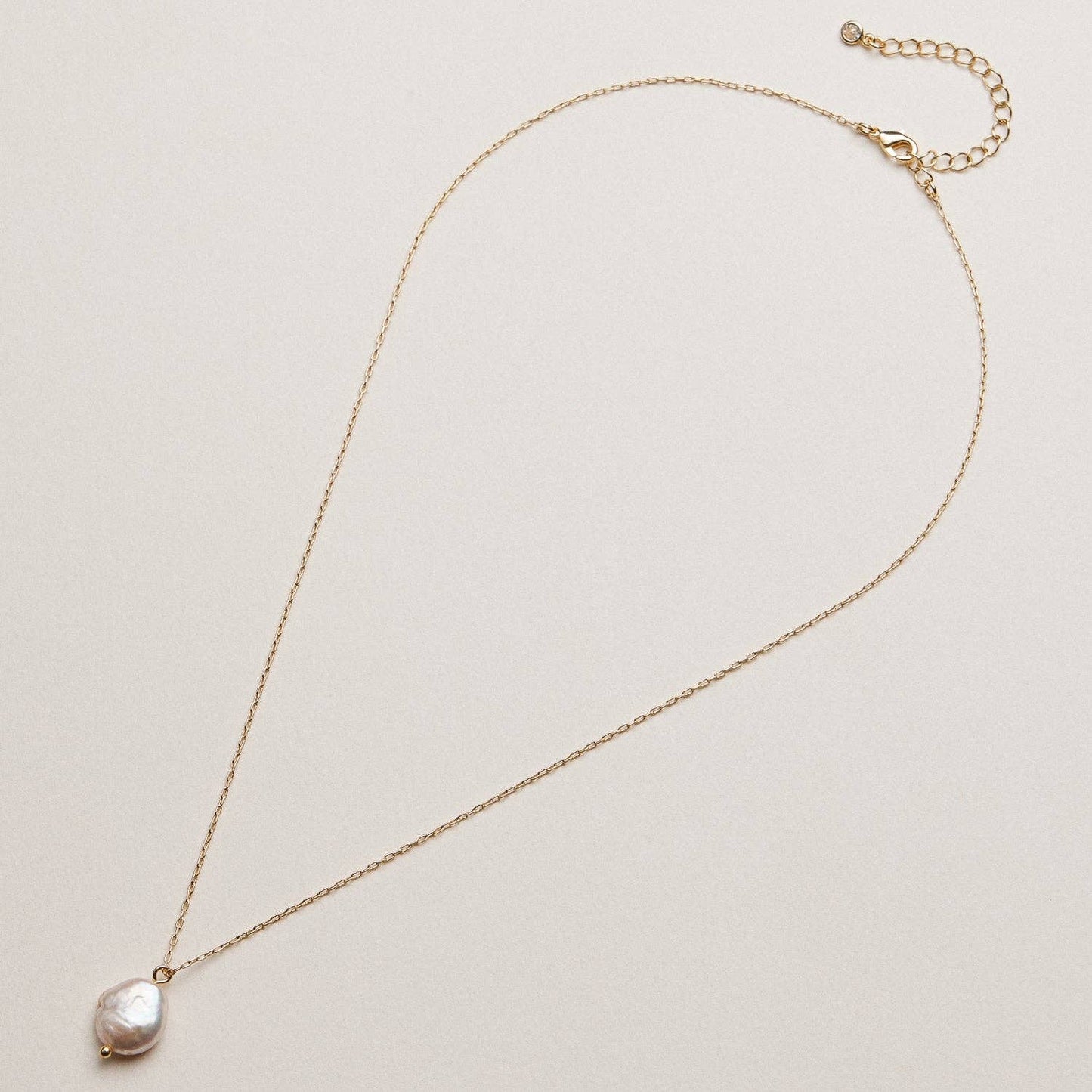 Golden Hour Pearl Necklace