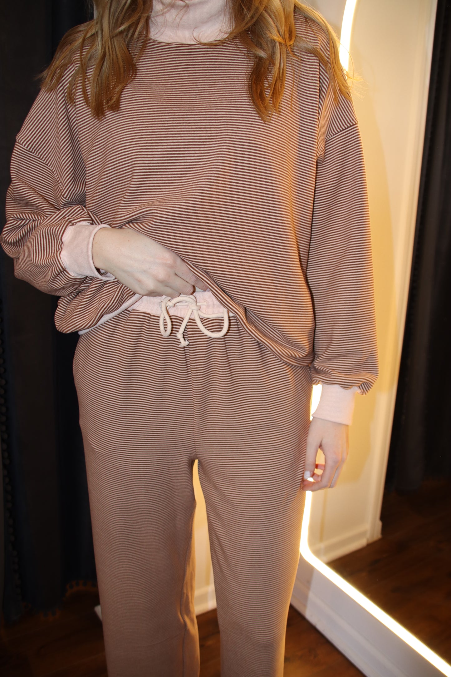 Soft Lines Lounge Set