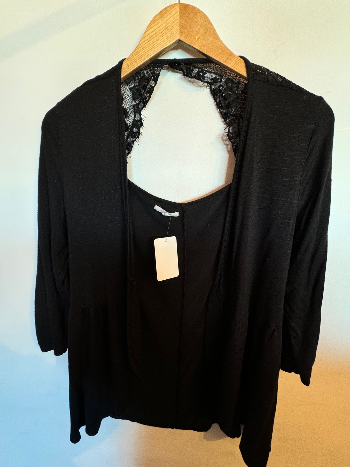 Lace Back Cardigan