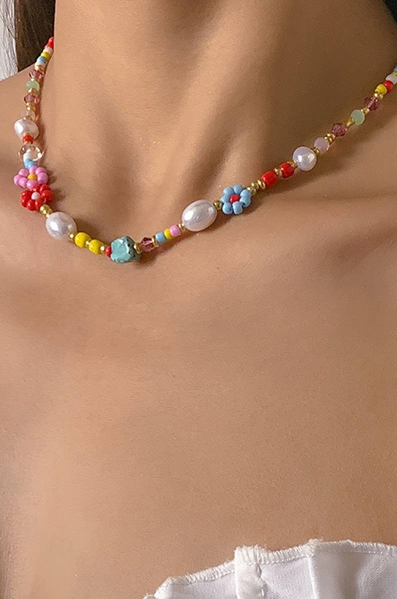 Daisy Bloom Necklace