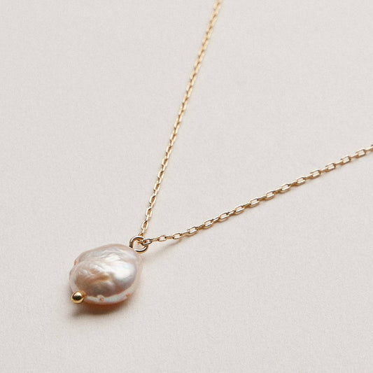 Golden Hour Pearl Necklace
