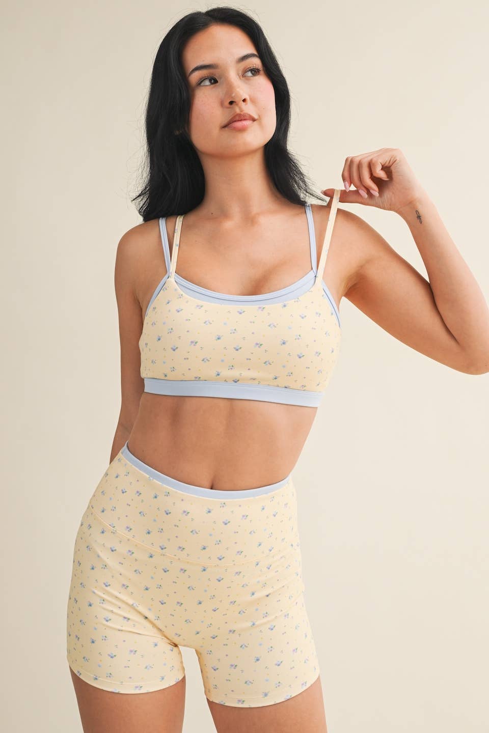 Ditsy Daisy Double Layered Sports Bra