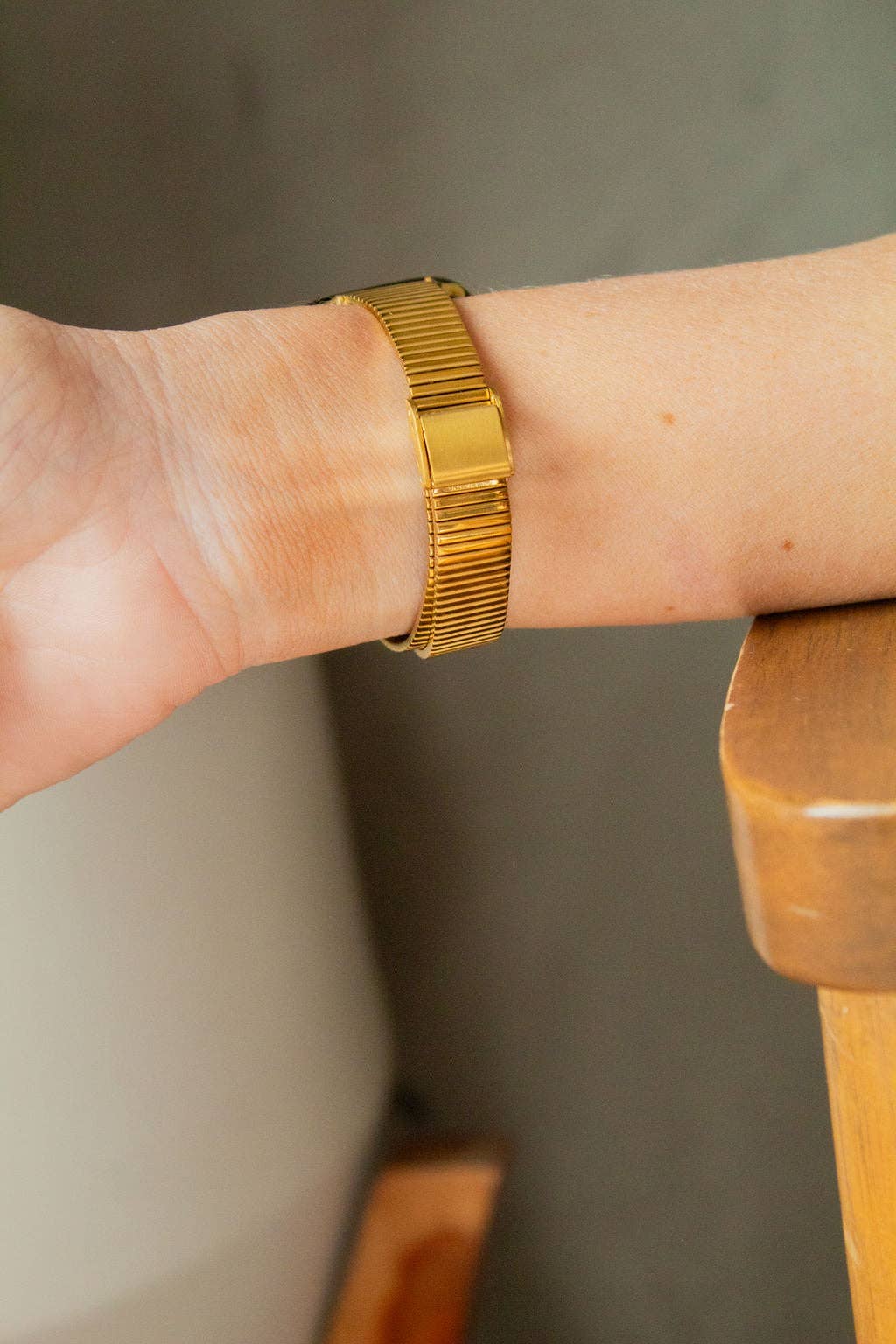 Vintage Gold Link Apple Watch Band