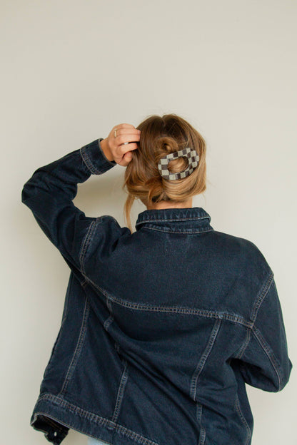 Checkered Circle Cutout Flat Claw Clip