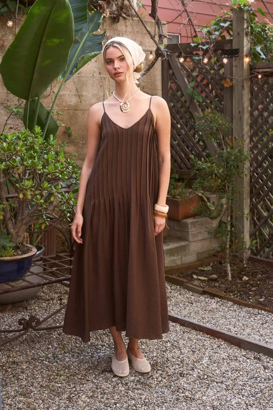 Stevie Linen Pin-tuck Maxi Dress