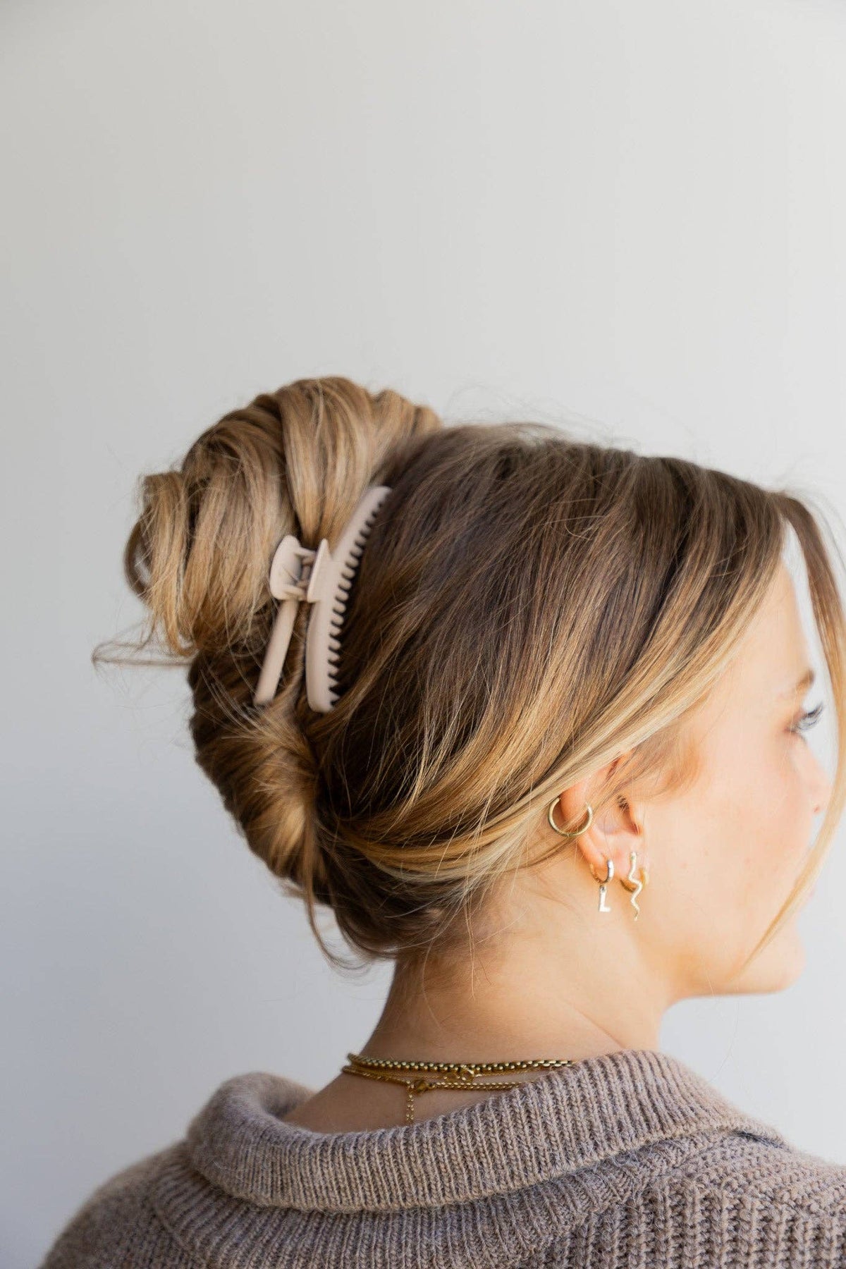 KAXI Matte Midi Hold Everything Claw