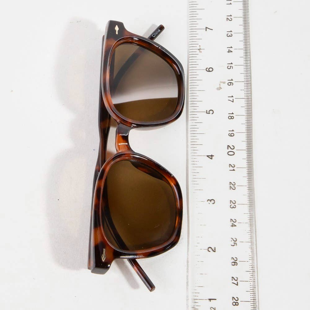 Round Tortoise Frame Sunglasses