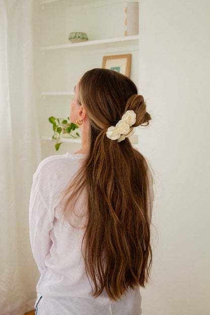 Pure Petals Claw Clip
