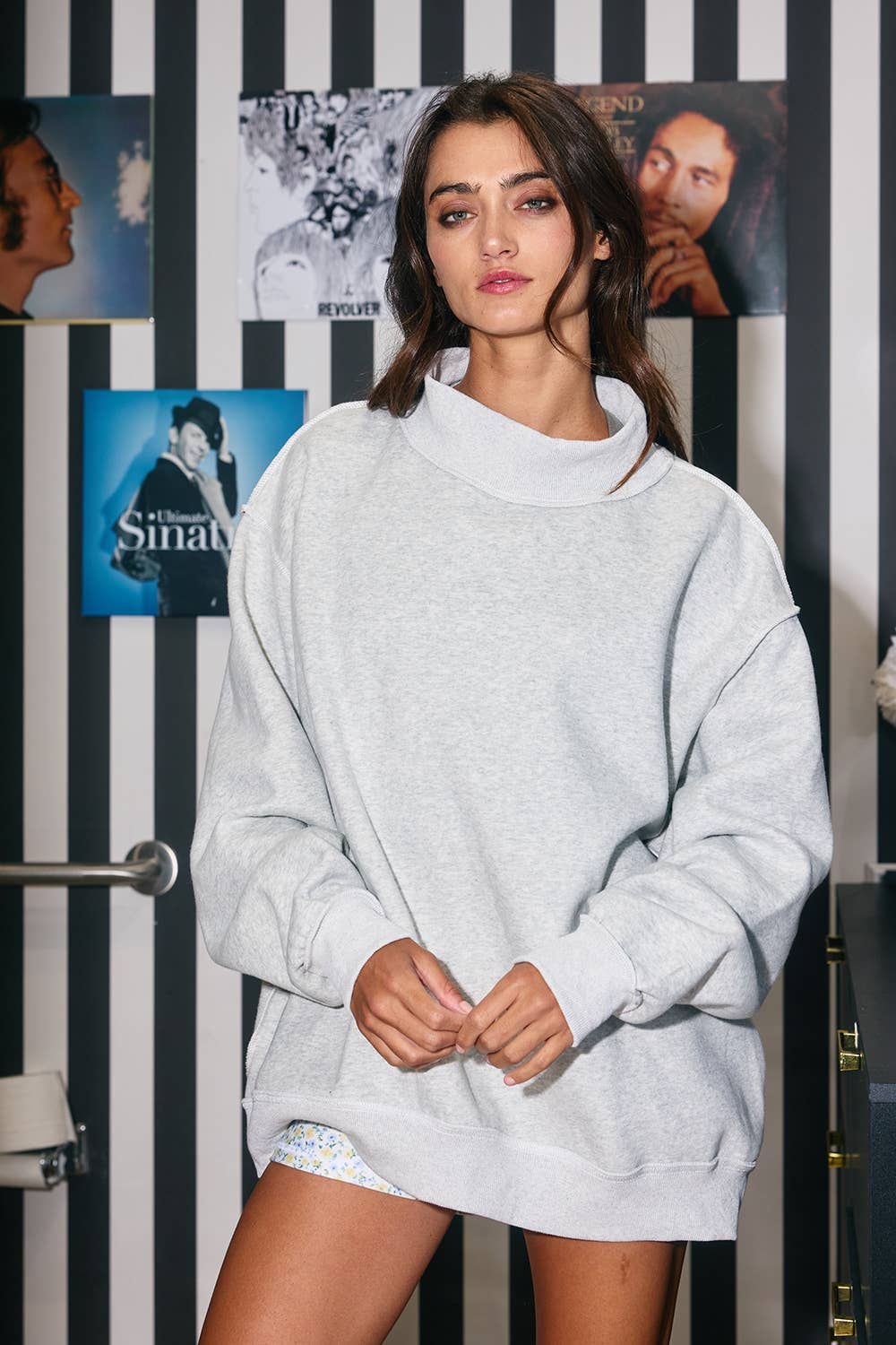 Retro Wash Mock Neck Pullover