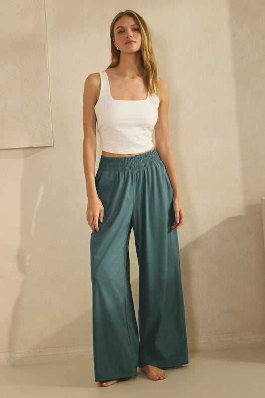 Stretch Wide-Leg Pants