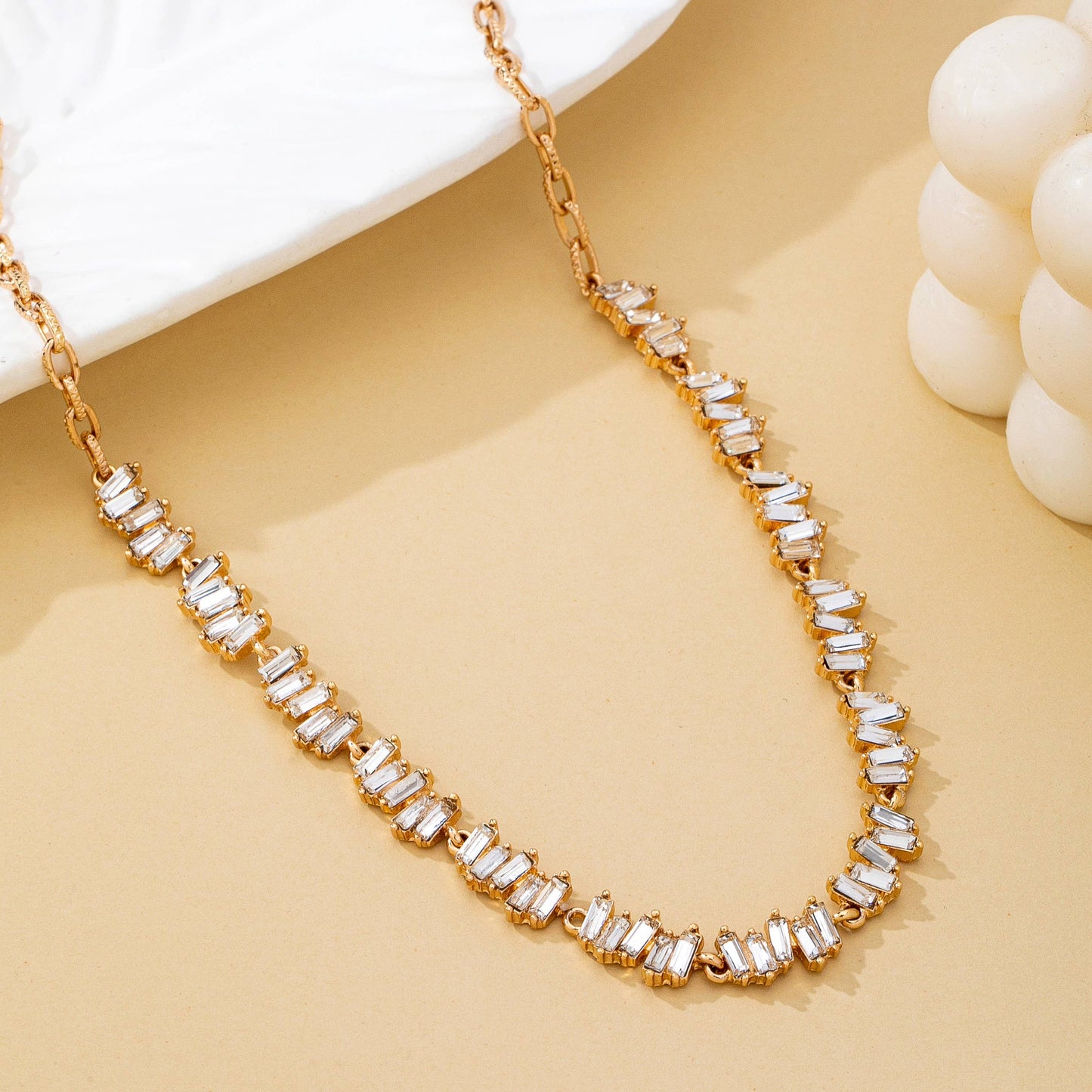 Dazzling Edge Necklace