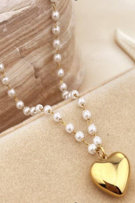 18K Gold Stainless Steel Heart & Pearl Station Necklace