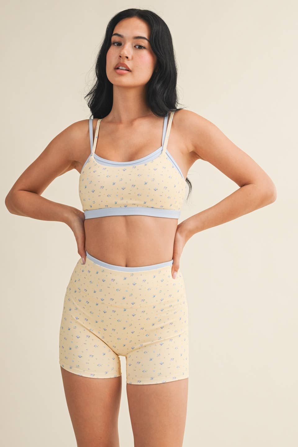 Ditsy Daisy Double Layered Sports Bra