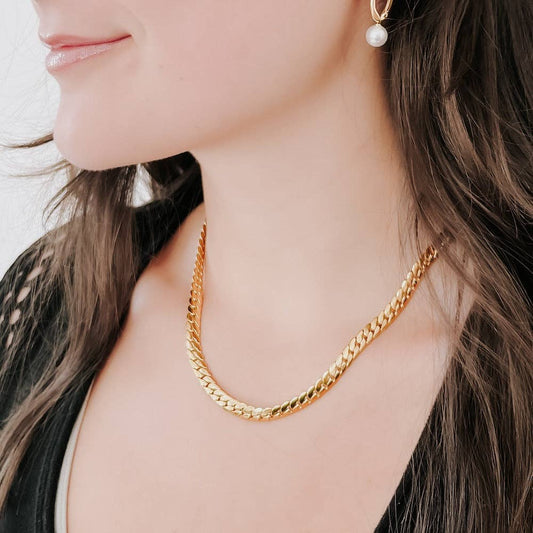 Essential Curb Chain Link Necklace | Waterproof