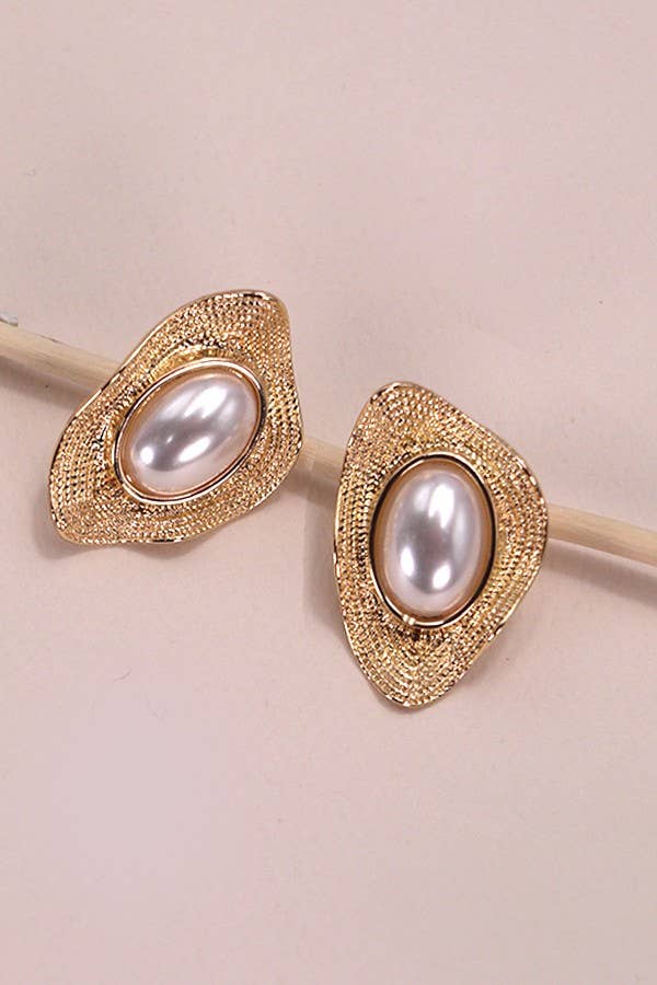 Irregular Shape Pearl Gold Stud Earrings