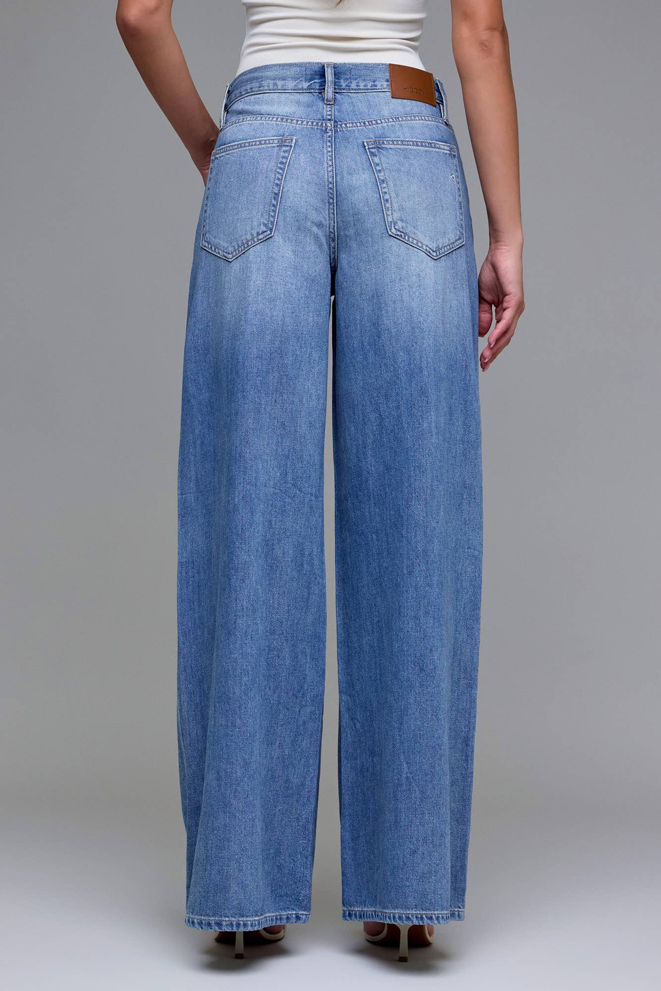 Luca 33" Inseam Wide Leg Jeans