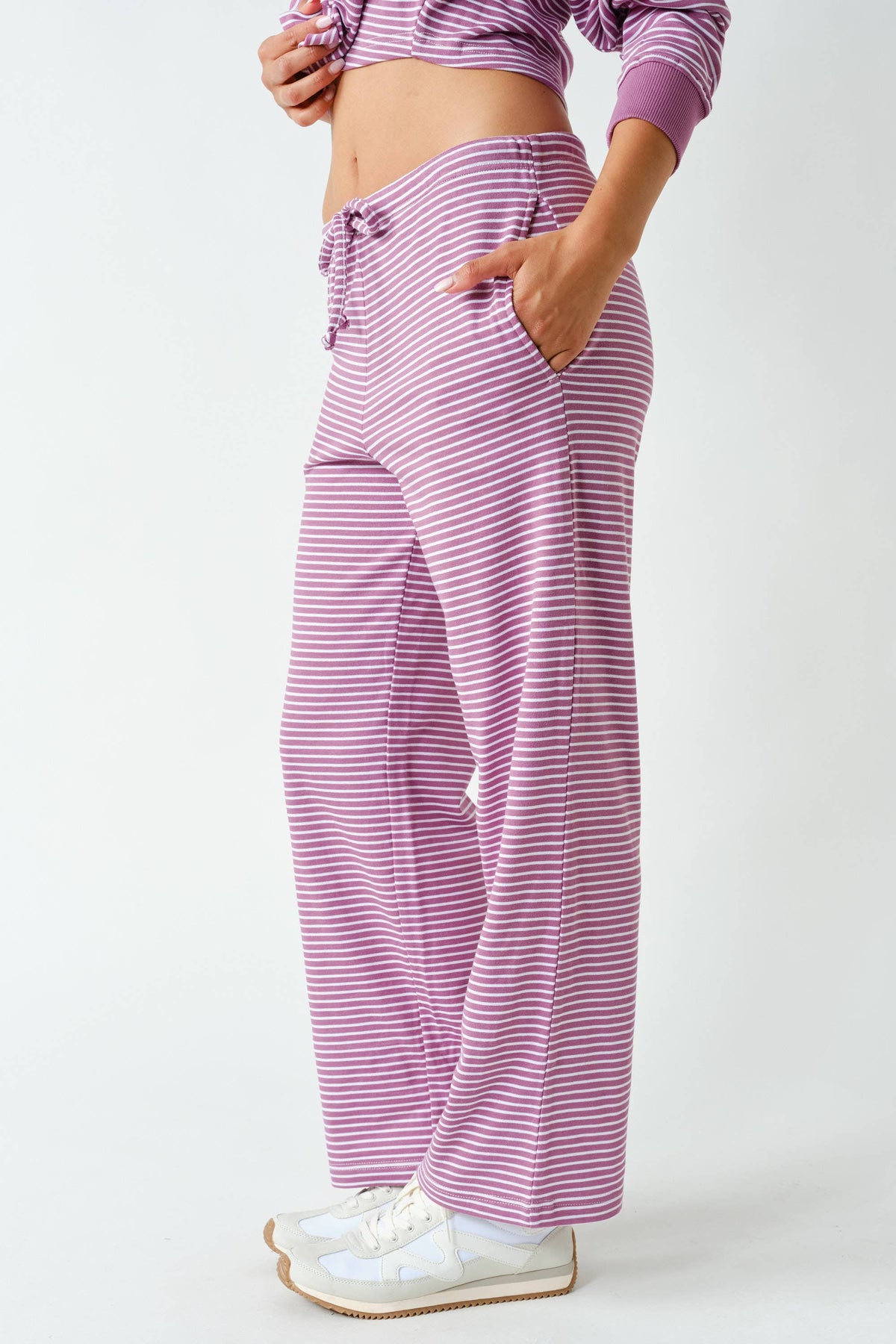 Cider Season Lounge Set