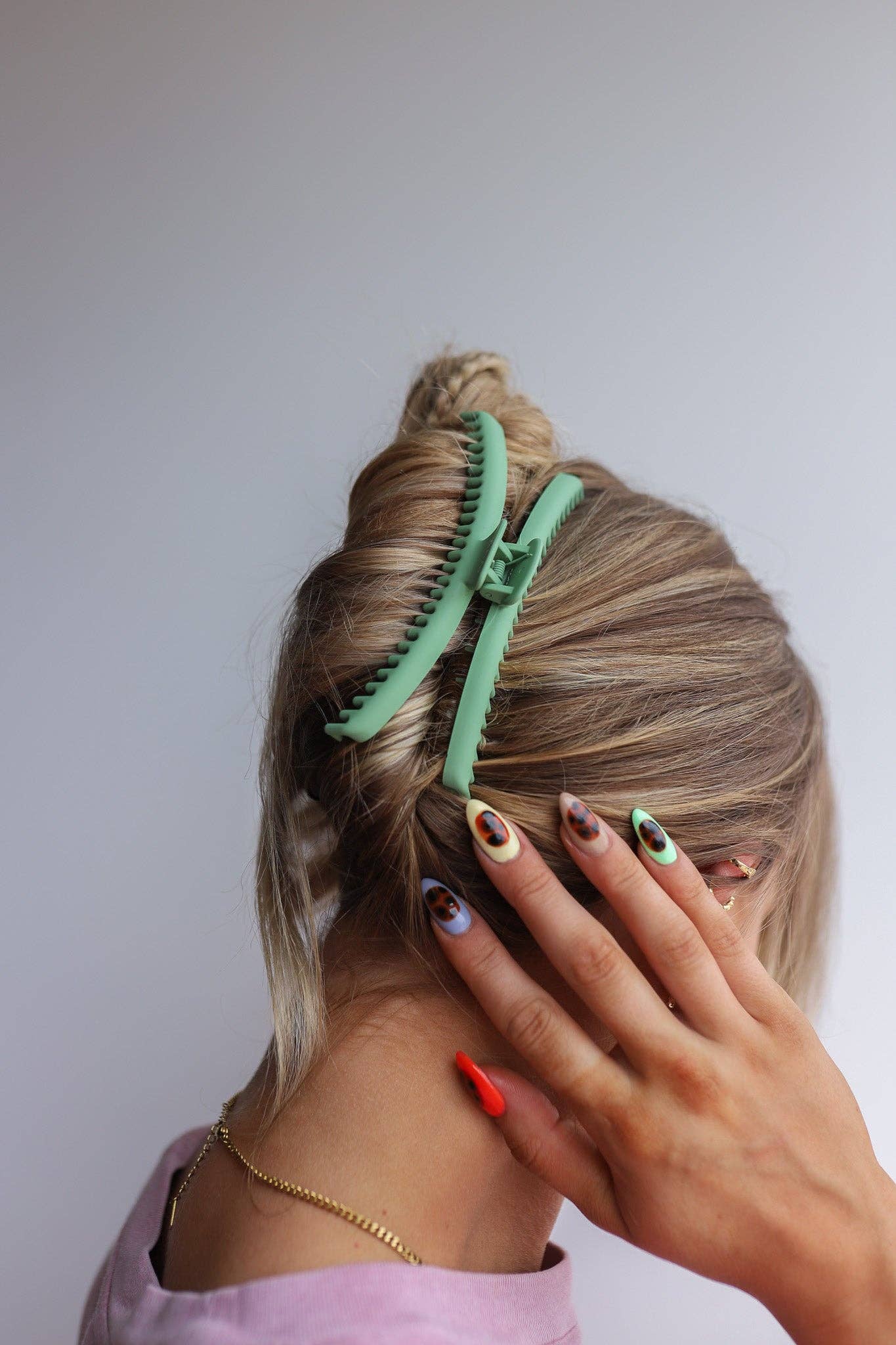 KAXI Matte Midi Hold Everything Claw