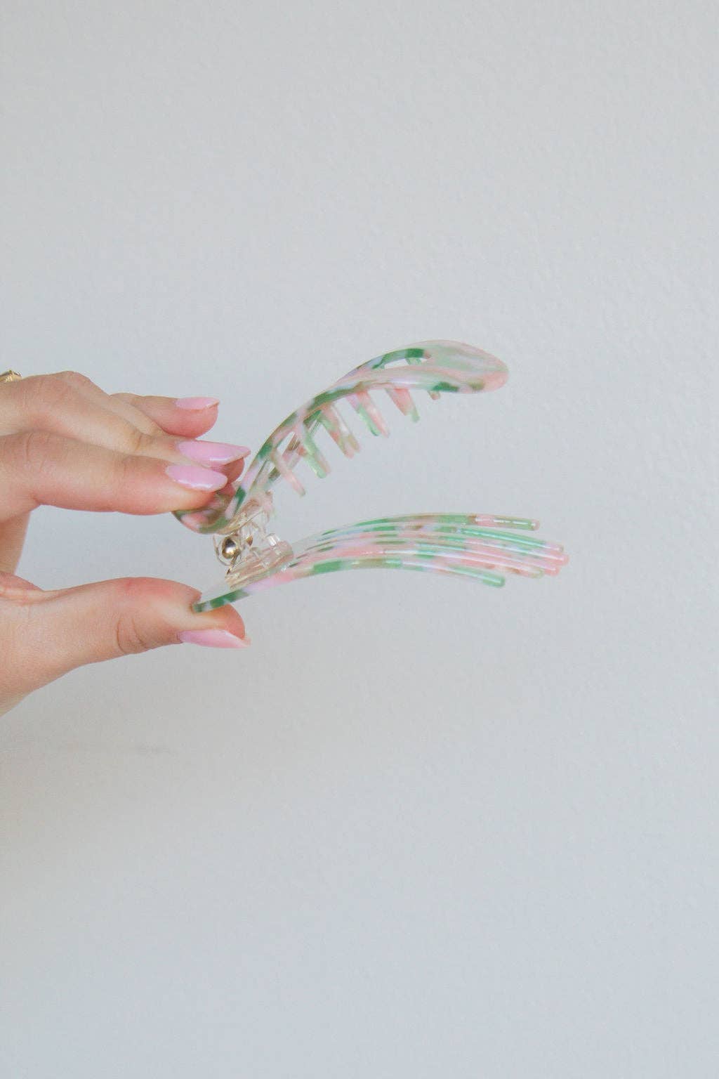 Acetate Circle Cutout Flat Claw Clips
