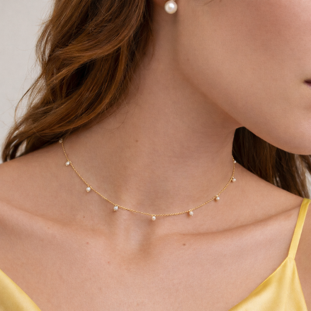 Golden Dew Pearl Dangle Necklace