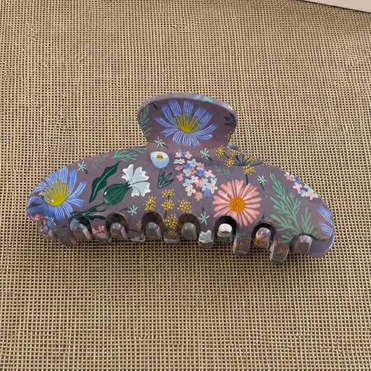 Garden Girl Claw Clip