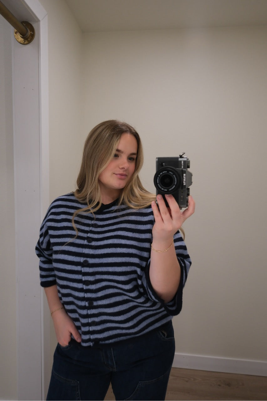 Weekend Harbor Knit Cardigan