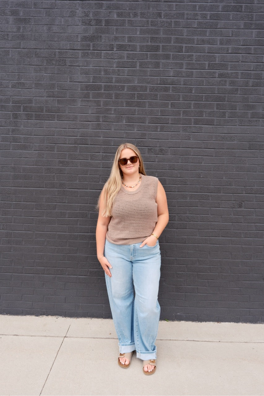 Mid Waist Barrel Leg with Darts | Cello Jeans