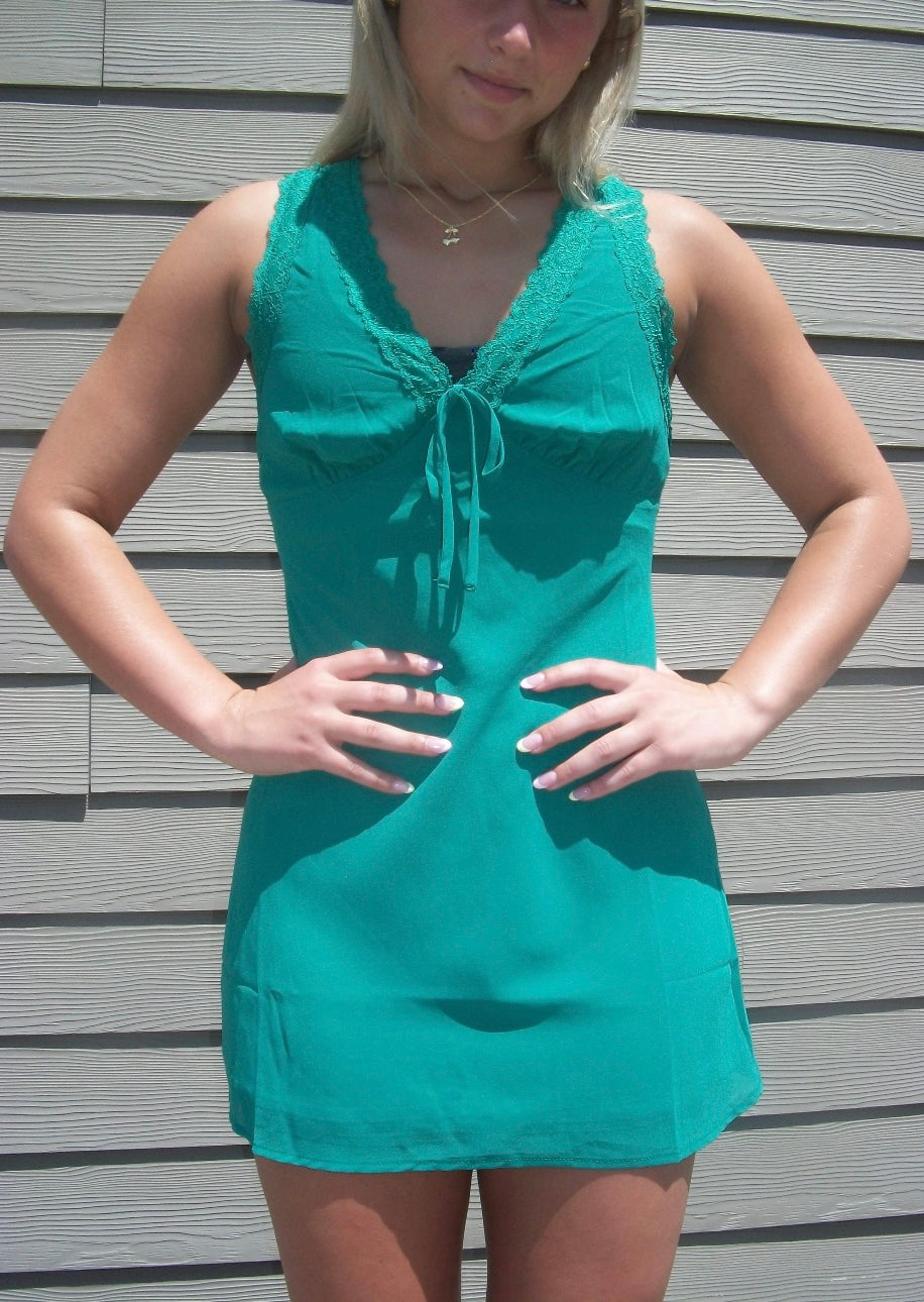 Sleeveless V-Neck Lace Detail Chiffon Mini Dress