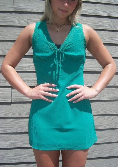 Sleeveless V-Neck Lace Detail Chiffon Mini Dress