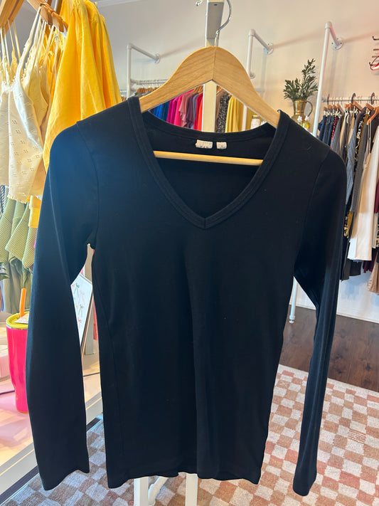 Gap Black Long Sleeve