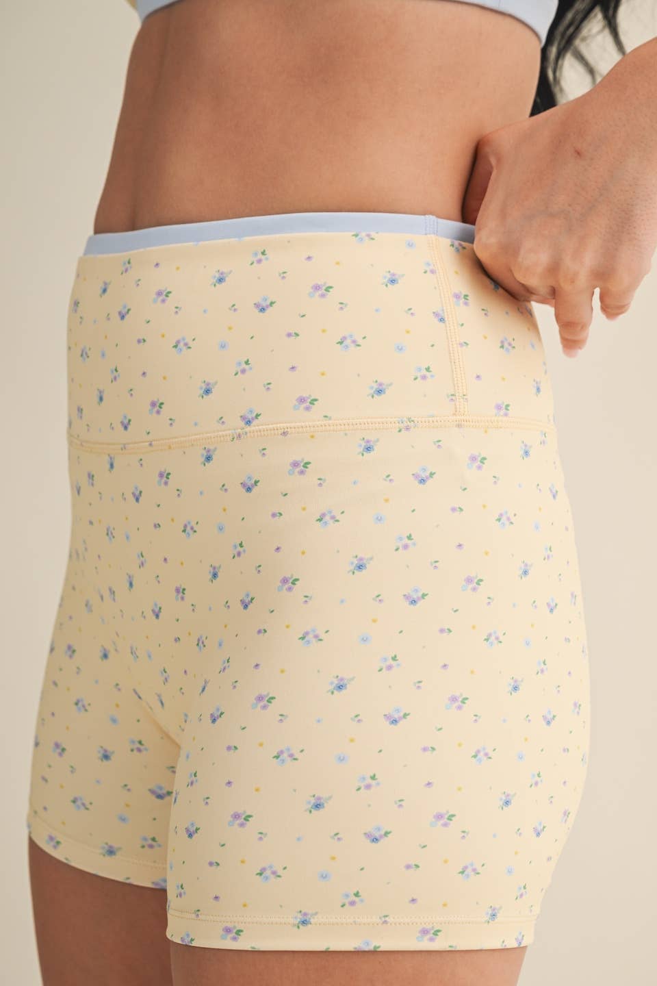 Ditsy Daisy Biker Shorts