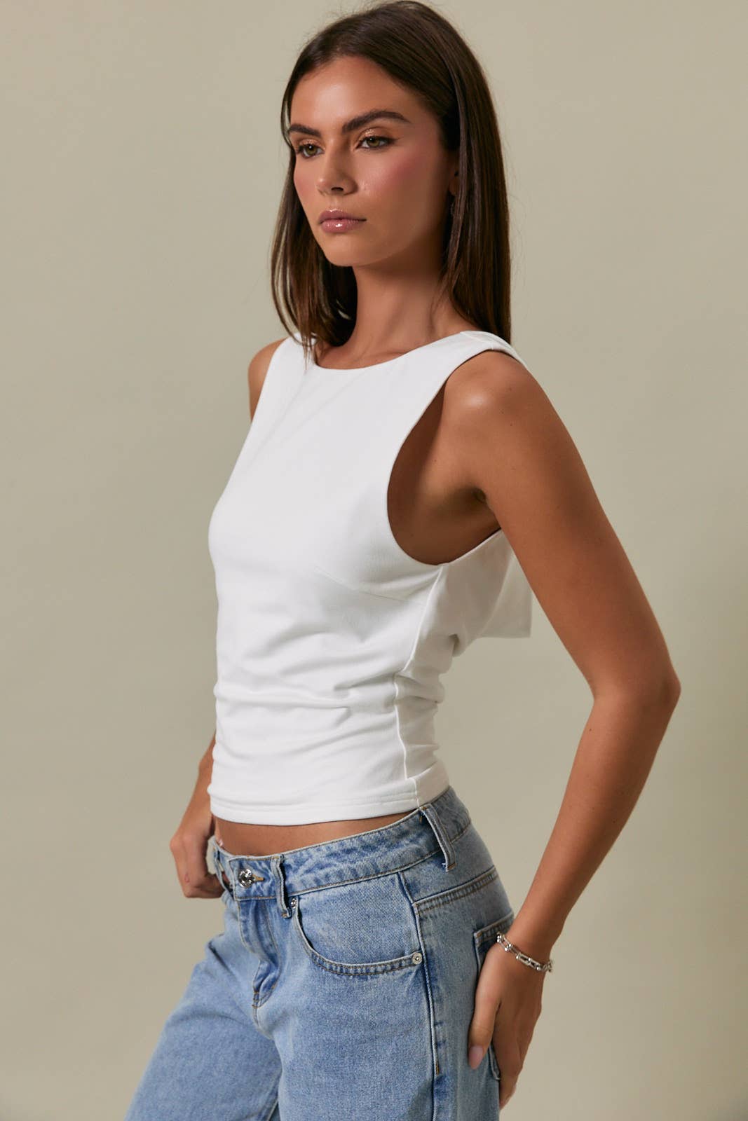 Effortless Edge Top