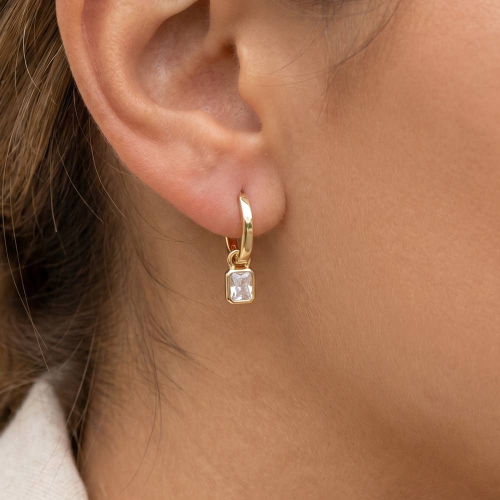 Golden Baguette Huggie Earrings