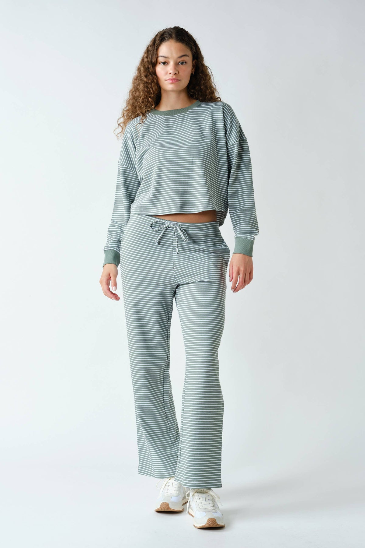 Cider Season Lounge Set